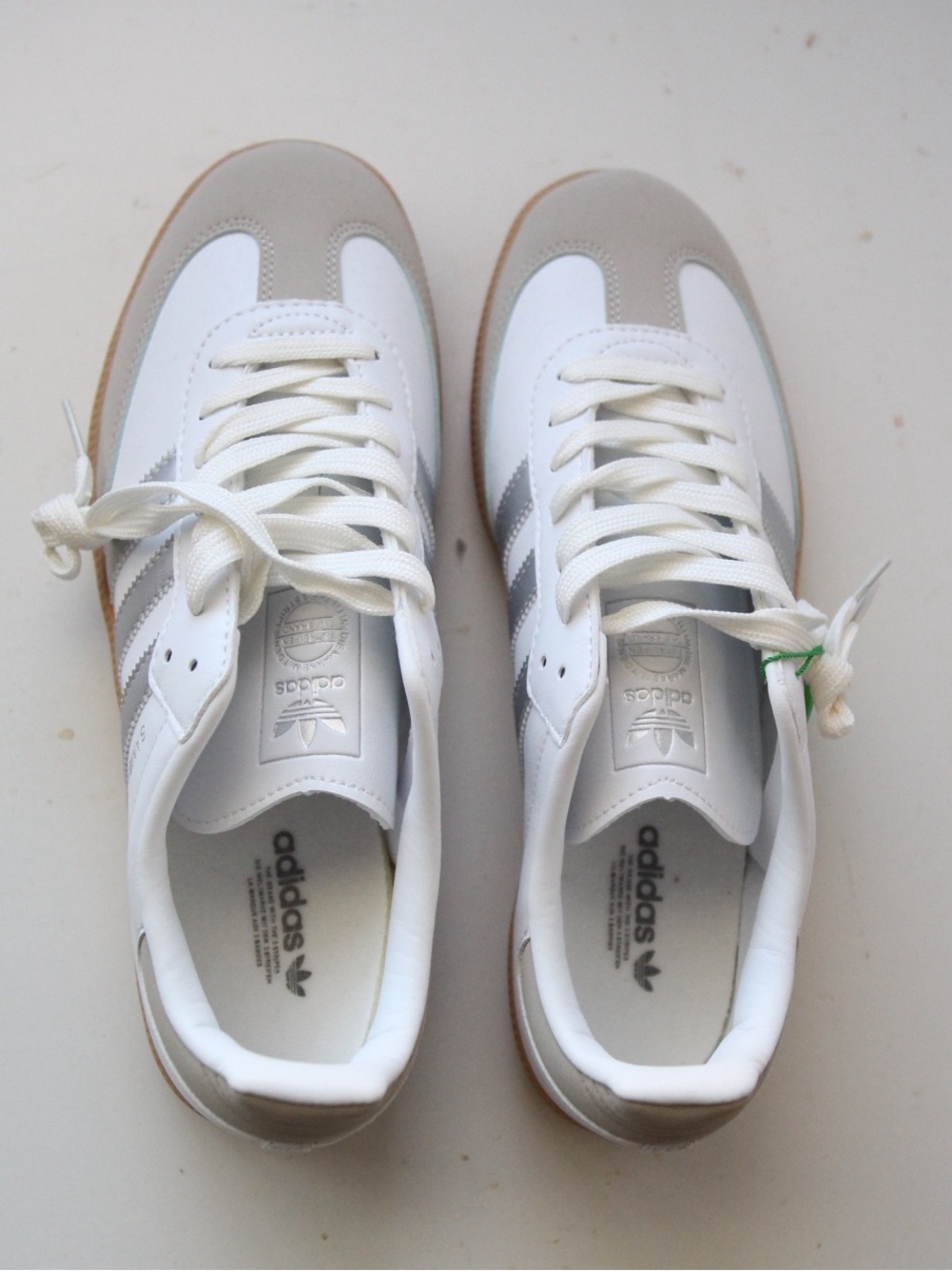 Brand new woman adidas white SAMBA OG SHOES US size 10.5